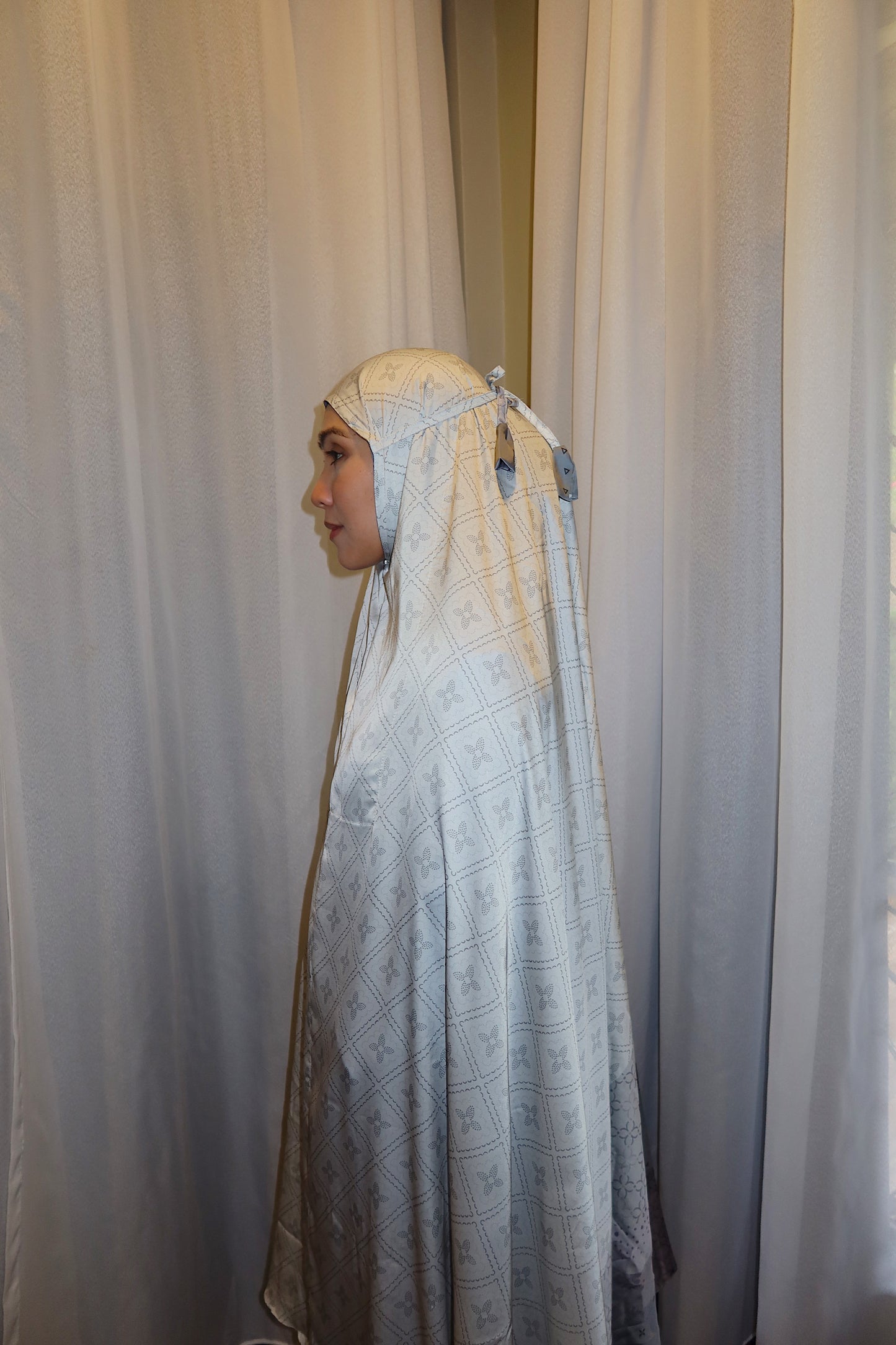 Jiabasics Prayerwear in Silver