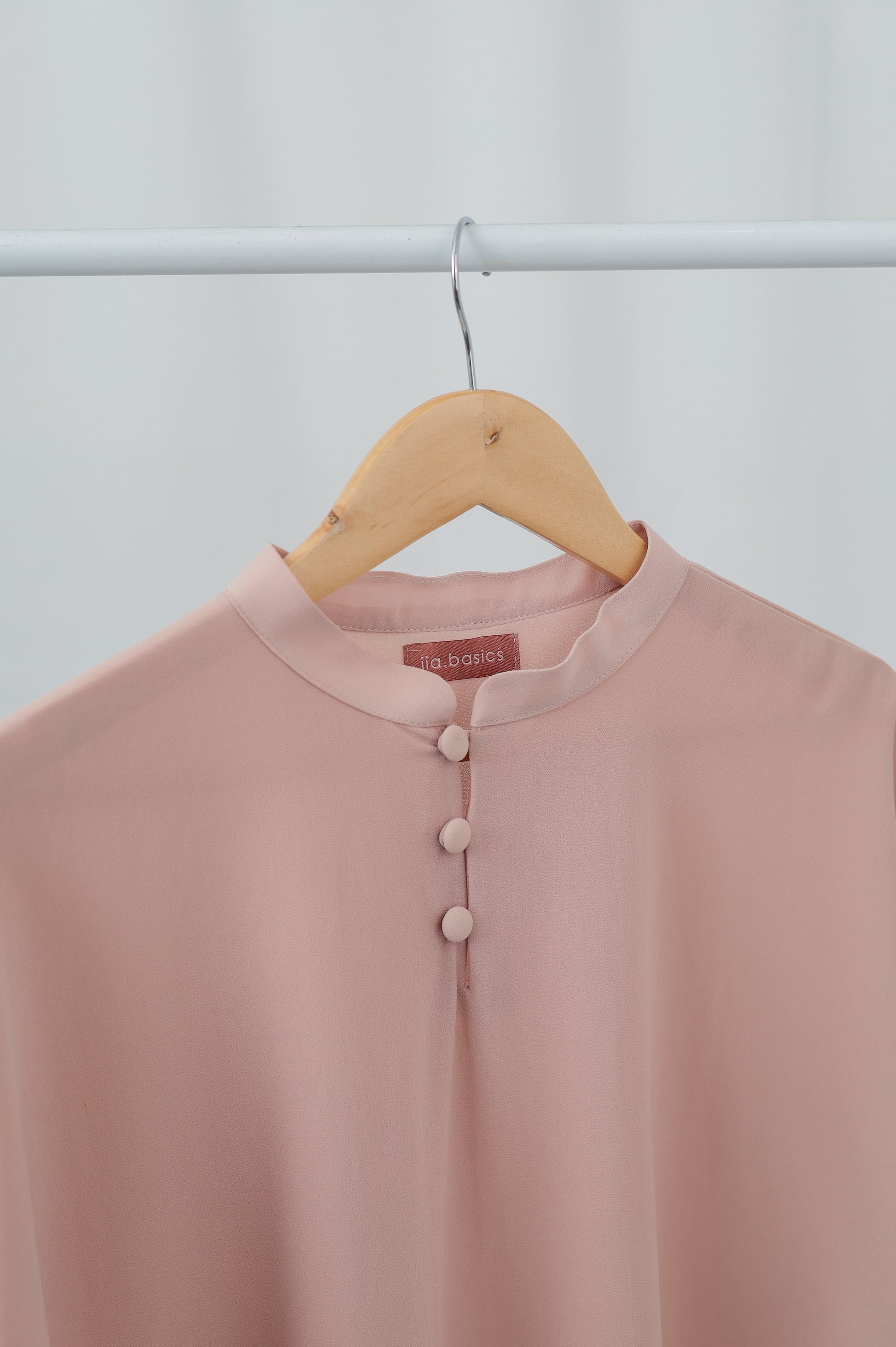 suri top in dusty pink - jia.basics