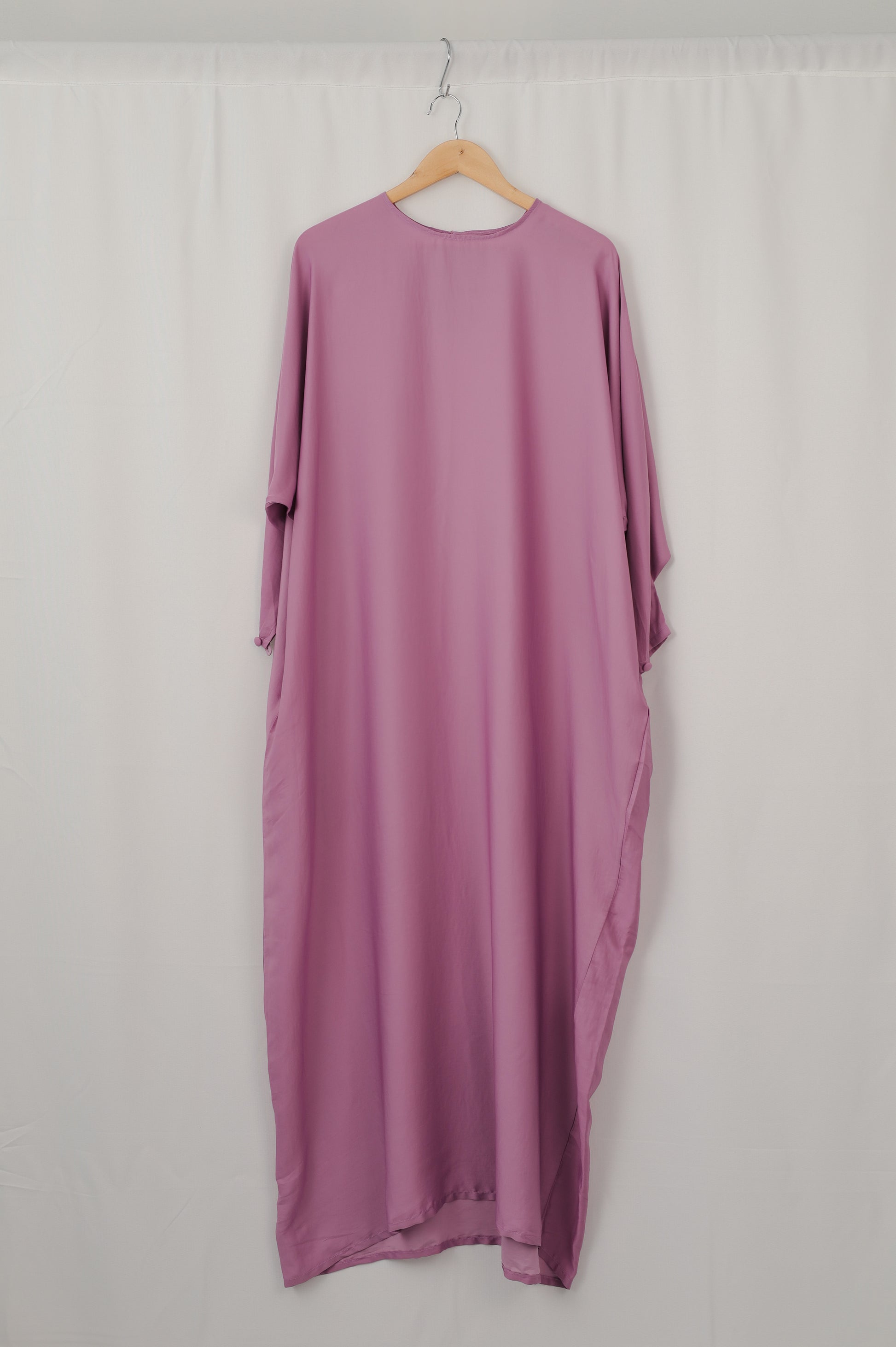 kaftan in lilac - jia.basics
